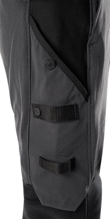 131141-940-F940_close-up02